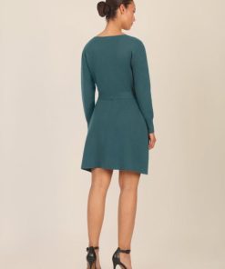 Younglomax.shop1bfad1d049 2