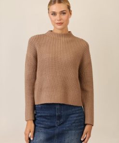 Younglomax.shop24a52b0724 1