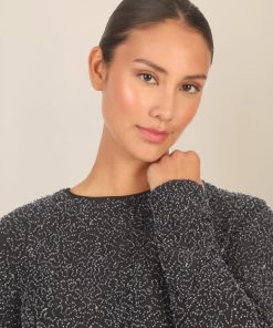 Younglomax.shop2621811b82 5