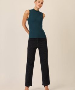 Younglomax.shop285a226af9 2