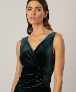 Younglomax.shop2ced4b7e3a 5