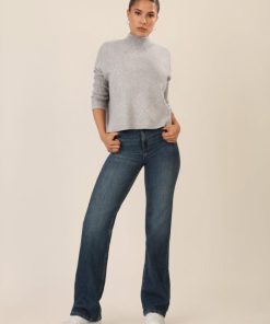 Younglomax.shop6afdf40928 2