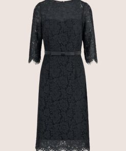 Younglomax.shop6ce5a8a72b 3