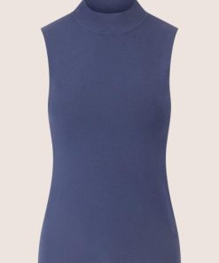 Younglomax.shop9b799e7afd 4