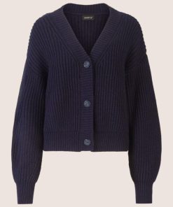 Younglomax.shopcf8b4dfbef 4