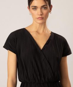 Younglomax.shopd6a6bdd5b8 5