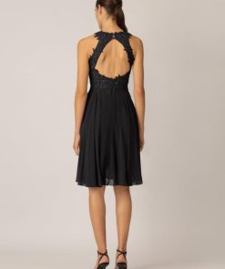 Younglomax.shopd8eb8479a8 2